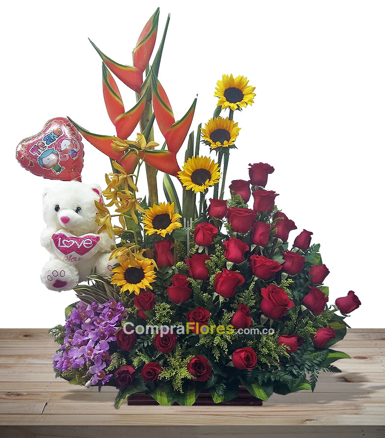 Arreglo Floral Especial con Peluche y Globo 