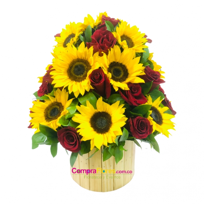 Cilindro de girasoles y rosas 