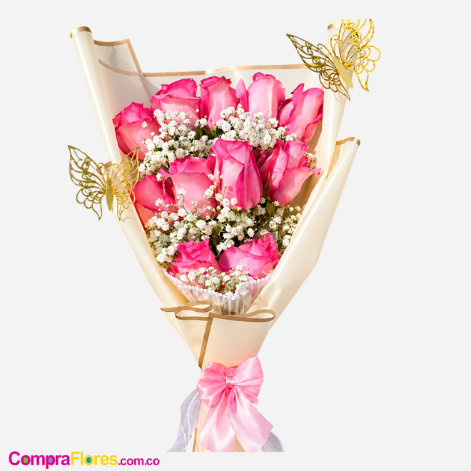 Detalle Especial: 12 Rosas rosadas con Toque de Perla