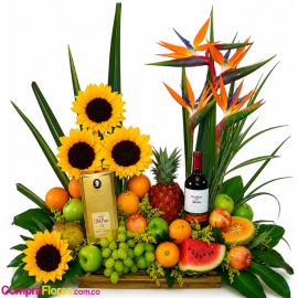 Frutero con licor Old Parr, flores cali