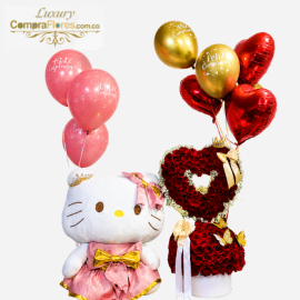 Bouquet Majestic: 150 Rosas, Hello Kitty Gigante y Corona de Reina